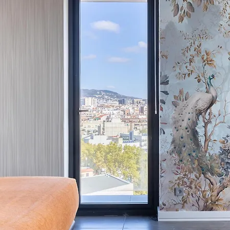 Cosmo Penthouse Apartment *